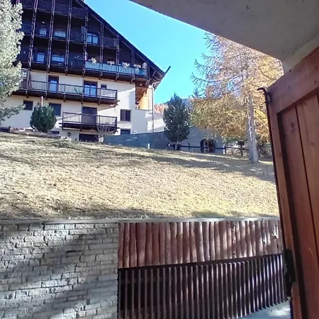 Casa Vacanze Abeti Apartment Grangesises